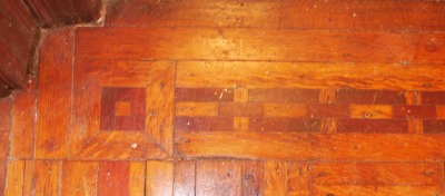 Click image for full-size image (2336 × 1752 pixels). Floor border: P005