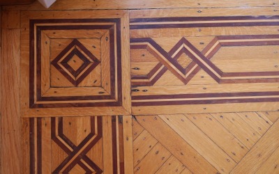 Click image for full-size image (2336 × 1752 pixels). Floor border: P018