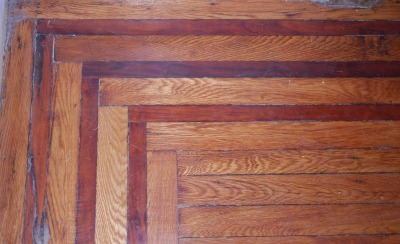 Click image for full-size image (2176 × 1328 pixels). Floor border: P061