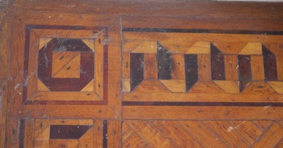 Click image for full-size image (2224 × 1152 pixels). Floor border: P079