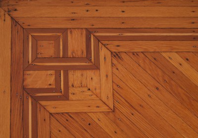 Click image for full-size image (2016 × 1648 pixels). Floor border: P081