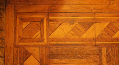 Click image for full-size image (2288 × 1752 pixels). Floor border: P083