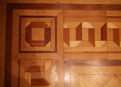 Click image for full-size image (2336 × 1656 pixels). Floor border: P088