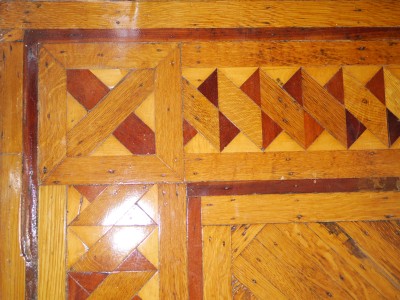 Click image for full-size image (2240 × 1752 pixels). Floor border: P103