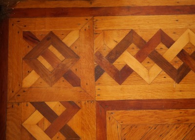 Click image for full-size image (2224 × 1696 pixels). Floor border: P108