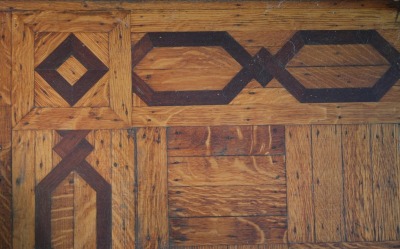 Click image for full-size image (2336 × 1648 pixels). Floor border: P143