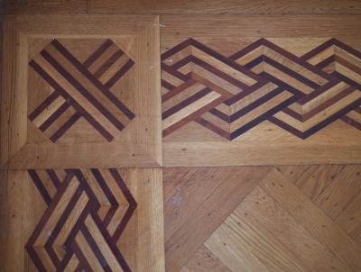 Click image for full-size image (2224 × 1752 pixels). Floor border: P145