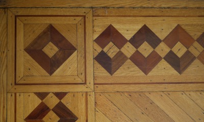 Click image for full-size image (2240 × 1664 pixels). Floor border: P151