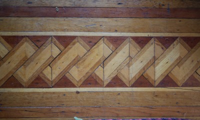Click image for full-size image (2336 × 1560 pixels). Floor border: P162