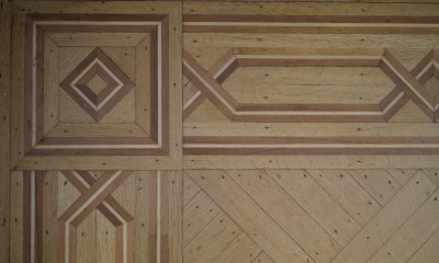 Click image for full-size image (2304 × 1728 pixels). Floor border: P186