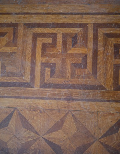 Click image for full-size image (1752 × 2256 pixels). Floor border: P191