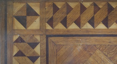 Click image for full-size image (2288 × 1600 pixels). Floor border: P212
