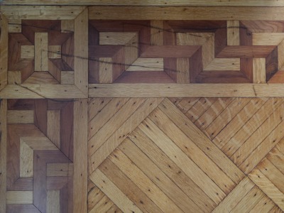 Click image for full-size image (2304 × 1712 pixels). Floor border: P217