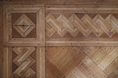 Click image for full-size image (2336 × 1552 pixels). Floor border: P240