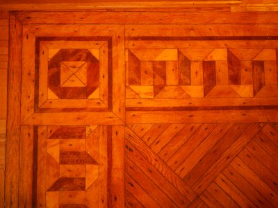 Click image for full-size image (2336 × 1752 pixels). Floor border: P257