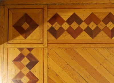 Click image for full-size image (2272 × 1744 pixels). Floor border: P279