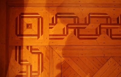 Click image for full-size image (2560 × 1896 pixels). Floor border: P311