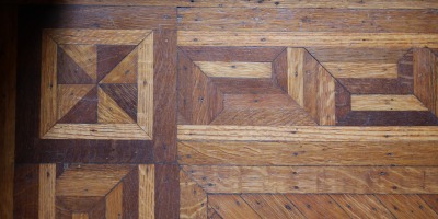 Floor border: P147