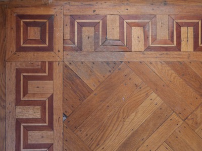 Floor border: P222