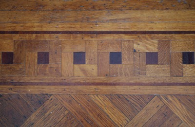 Click image for full-size image (2336 × 1576 pixels). Floor border: P226