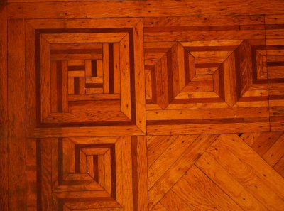 Click image for full-size image (2336 × 1752 pixels). Floor border: P289