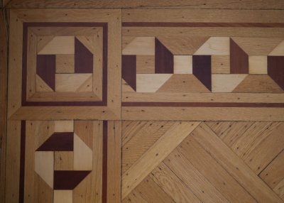 Click image for full-size image (2272 × 1752 pixels). Floor border: P290